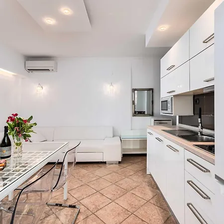 Aeollos 3* Pefkochori