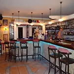 Aeollos Aparthotel 3*