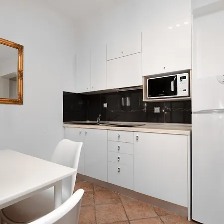 Aeollos 3* Pefkohóri